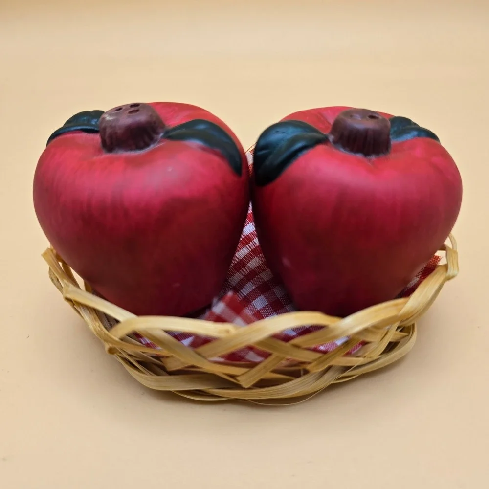 Red Apple‎ Salt and Pepper Shakers with Basket Ceramic Kitchen Decor Set